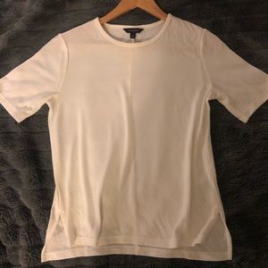 Banana Republic stretchy white tee